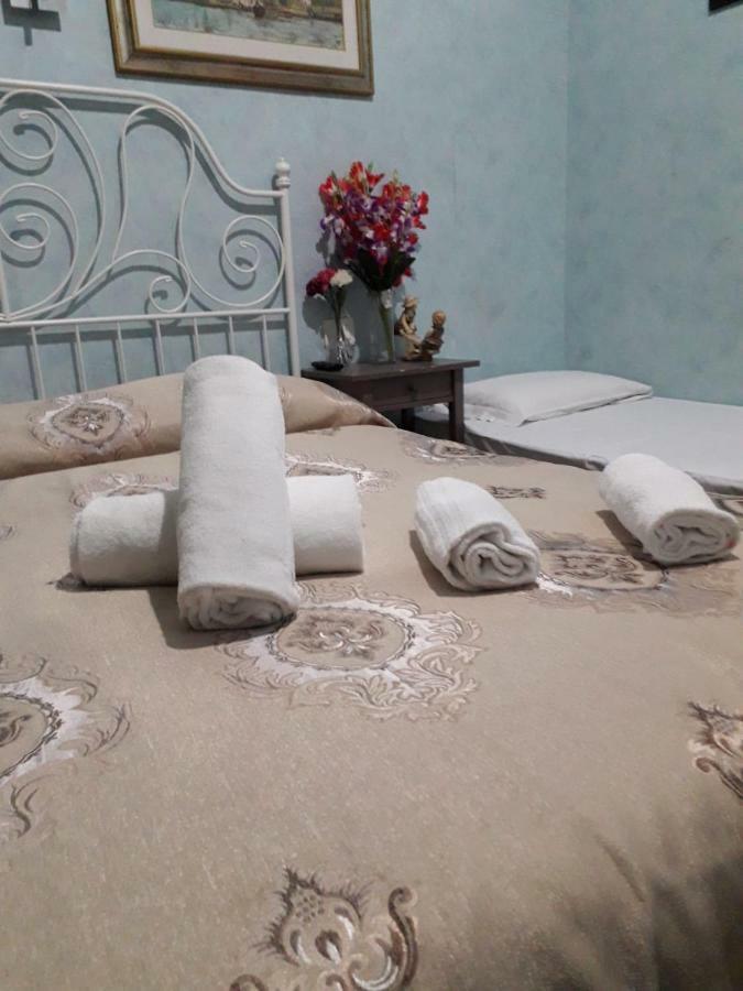 Botel Inn 罗马 外观 照片